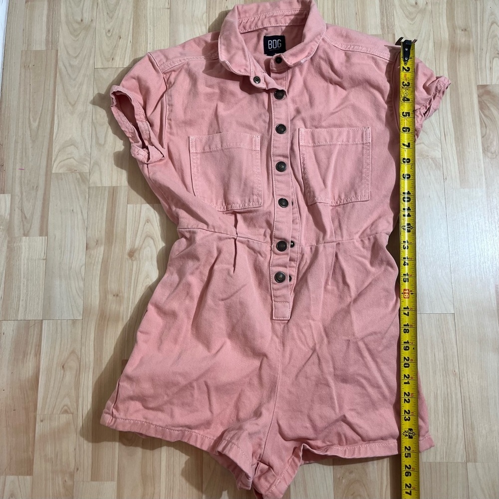 BDG Urban Outfitters Joey Short sleeved Coverall Romper Peach Size Small - Picture 5 of 6